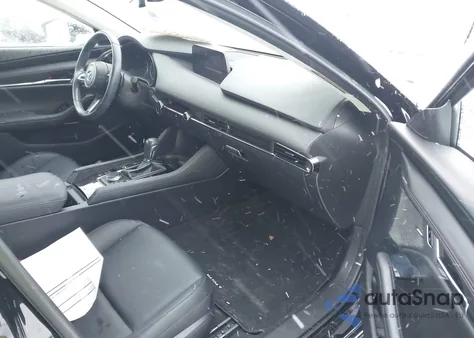 2021 Mazda Mazda3 2.5 Turbo z USA, uszkodzony, nr VIN JM1BPBAY6M1315938